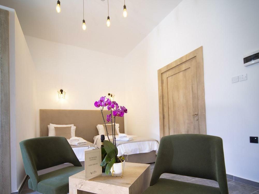 Avenue Hotel Kerýnia Eksteriør bilde